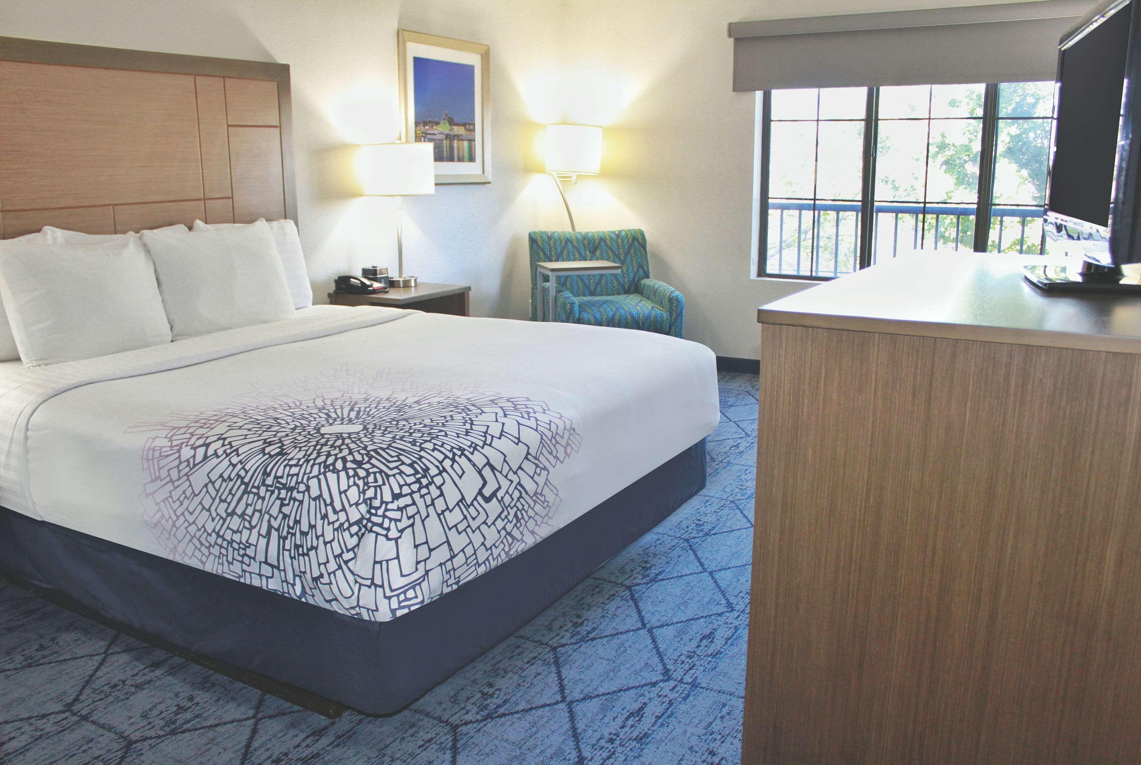 La Quinta By Wyndham Ne Long Beach/Cypress Hawaiian Gardens Kültér fotó