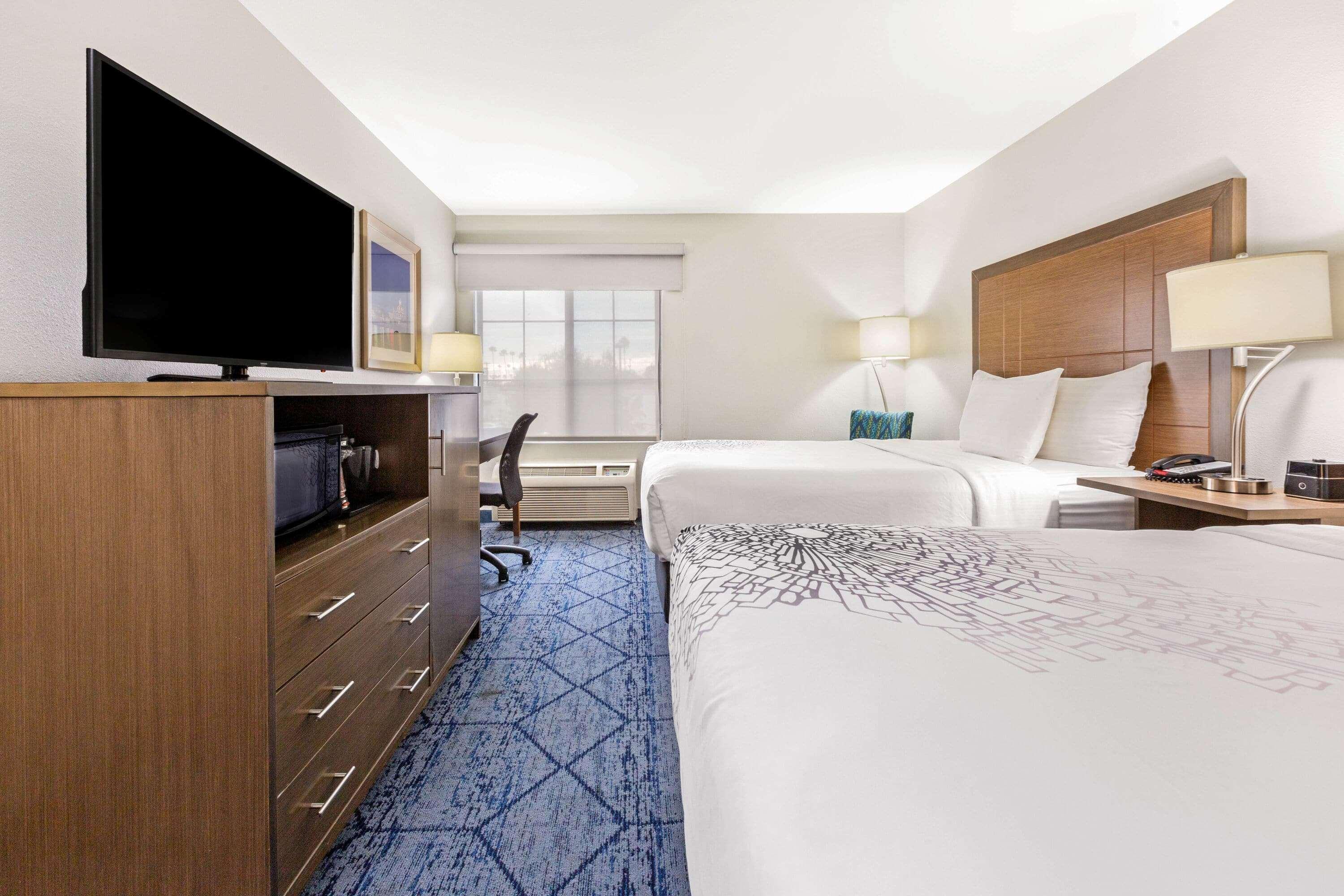 La Quinta By Wyndham Ne Long Beach/Cypress Hawaiian Gardens Kültér fotó