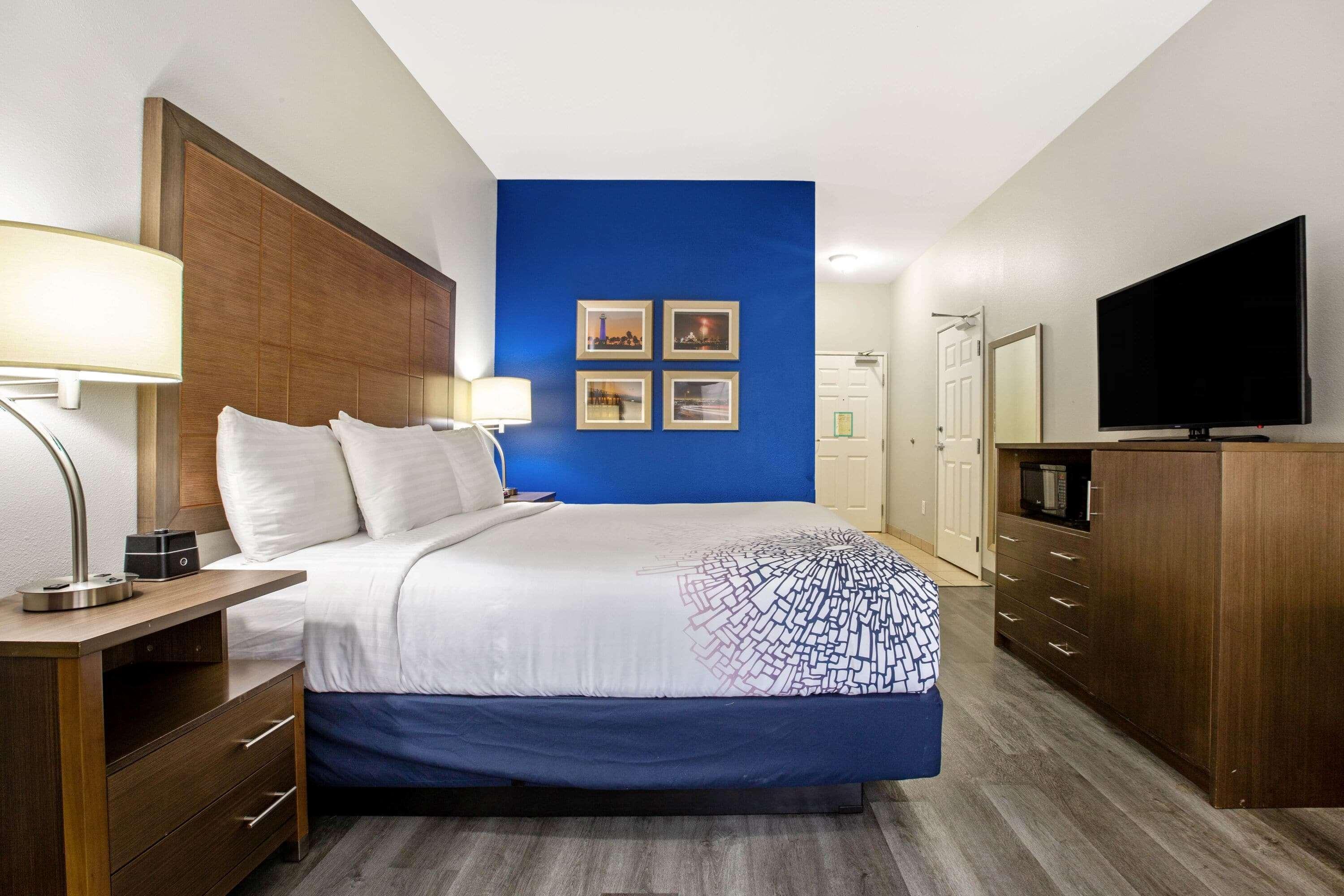 La Quinta By Wyndham Ne Long Beach/Cypress Hawaiian Gardens Kültér fotó