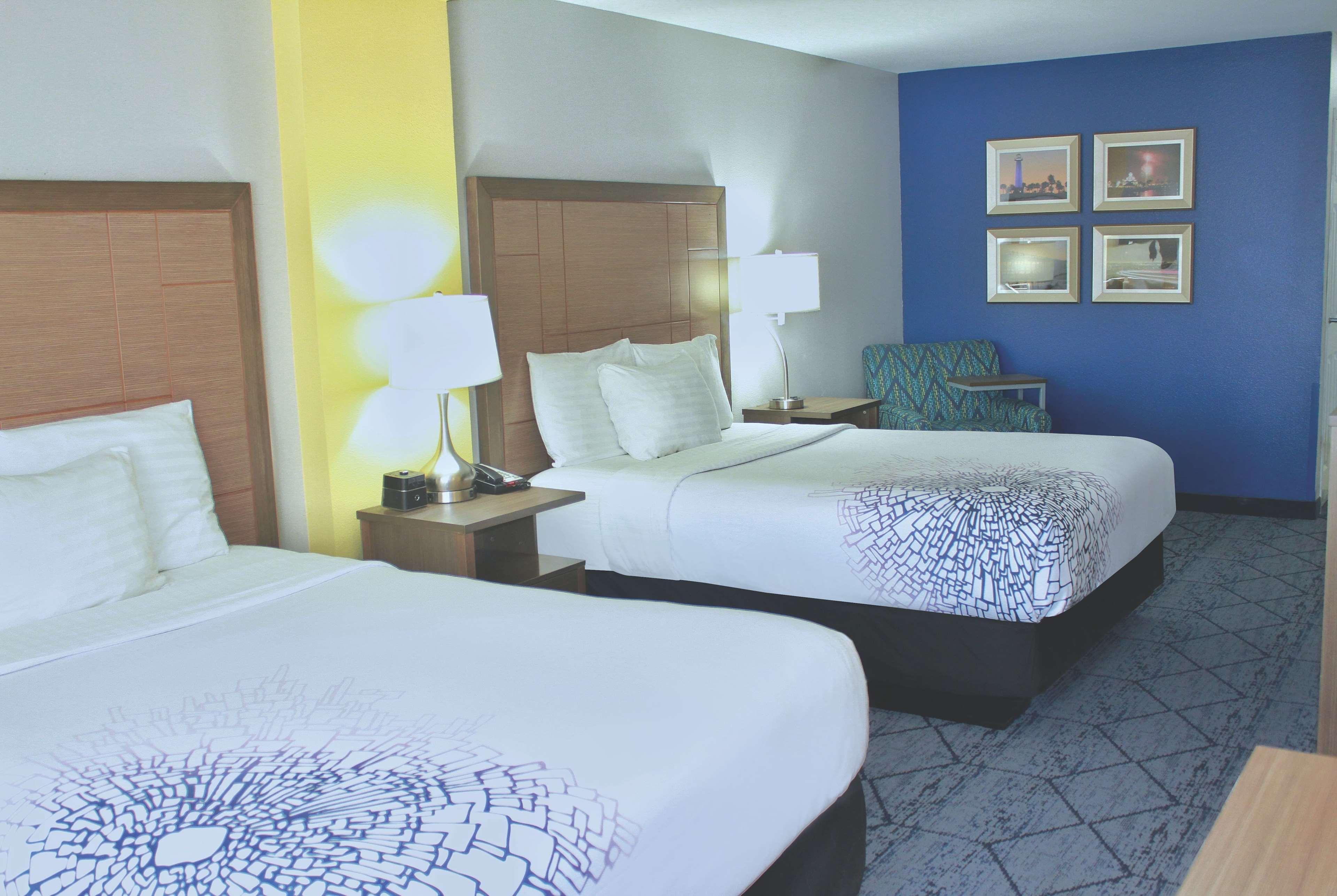 La Quinta By Wyndham Ne Long Beach/Cypress Hawaiian Gardens Kültér fotó