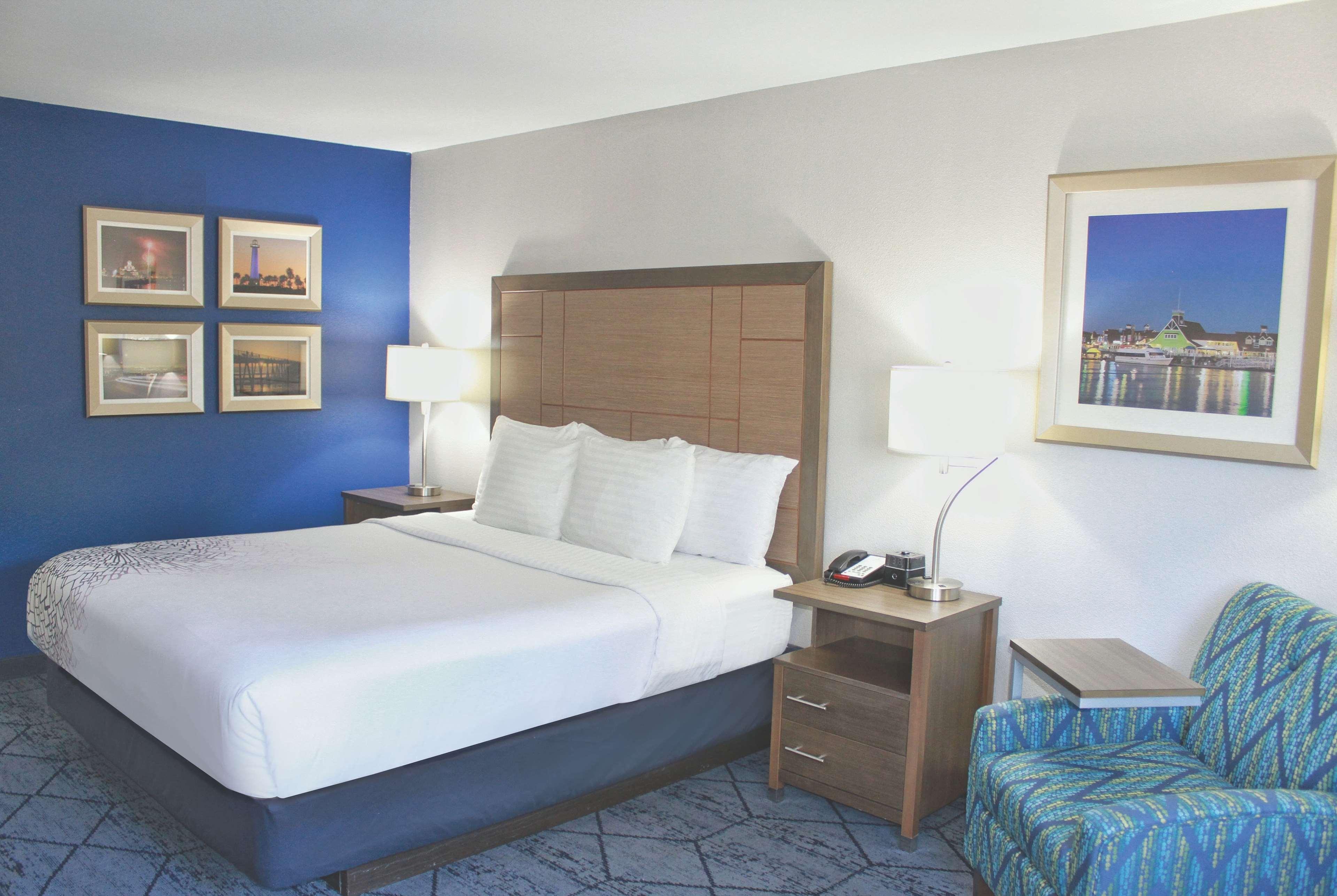 La Quinta By Wyndham Ne Long Beach/Cypress Hawaiian Gardens Kültér fotó