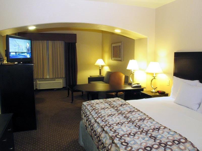 La Quinta By Wyndham Ne Long Beach/Cypress Hawaiian Gardens Szoba fotó